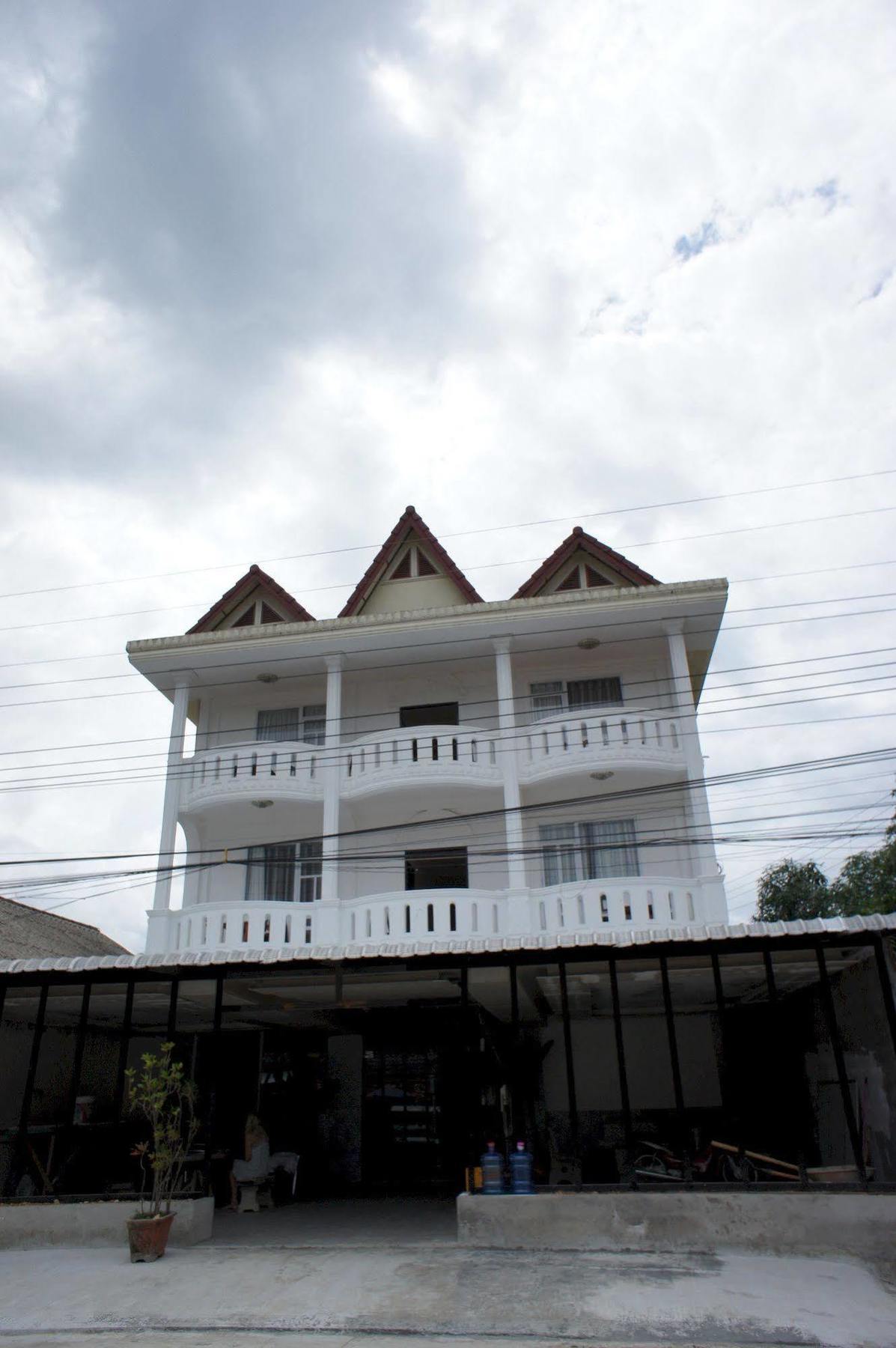 Vangvieng Boutique Hotel Ванг Виенг Екстериор снимка